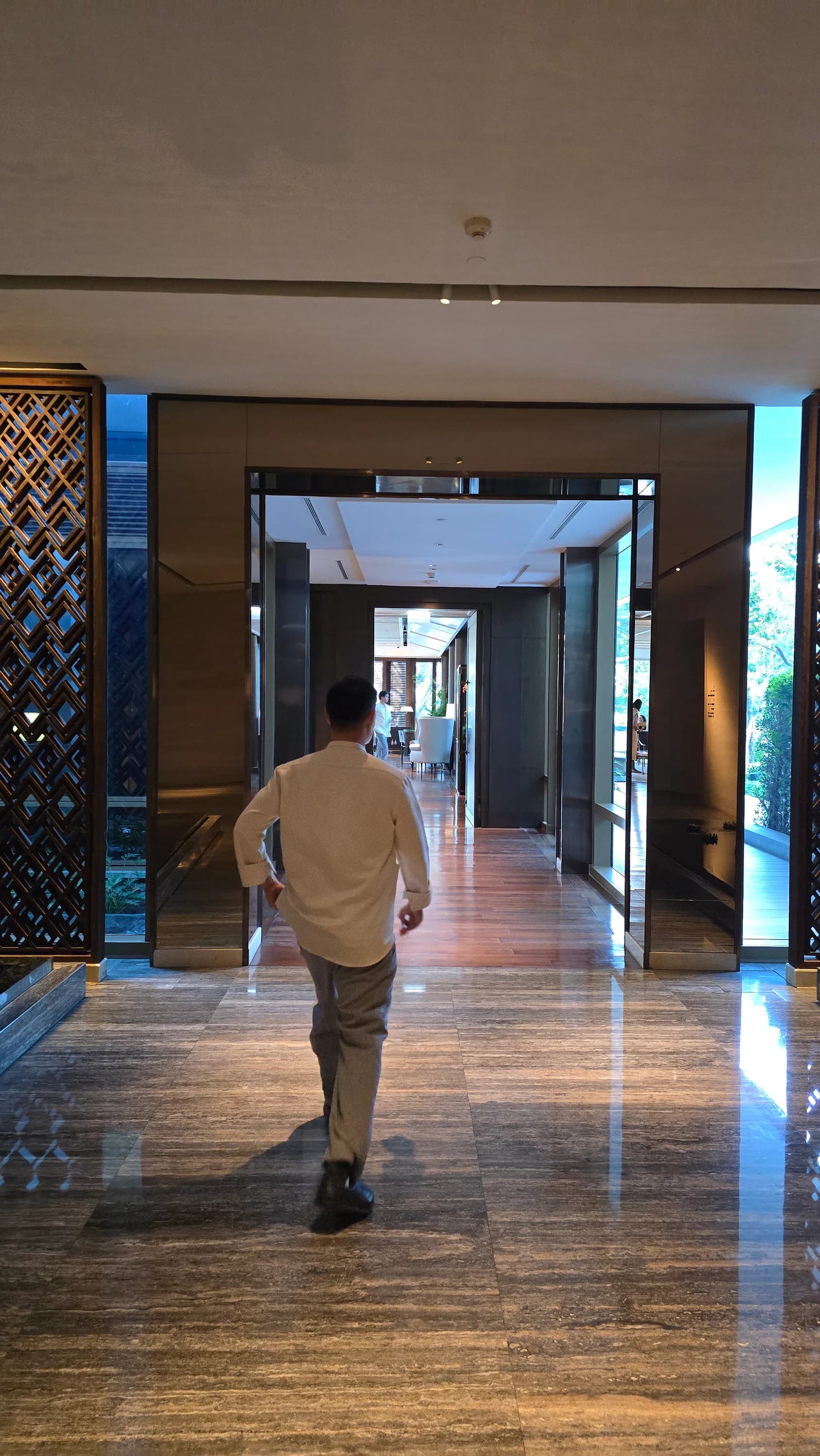 Capella Bangkok arrival and riverside stay detail 004