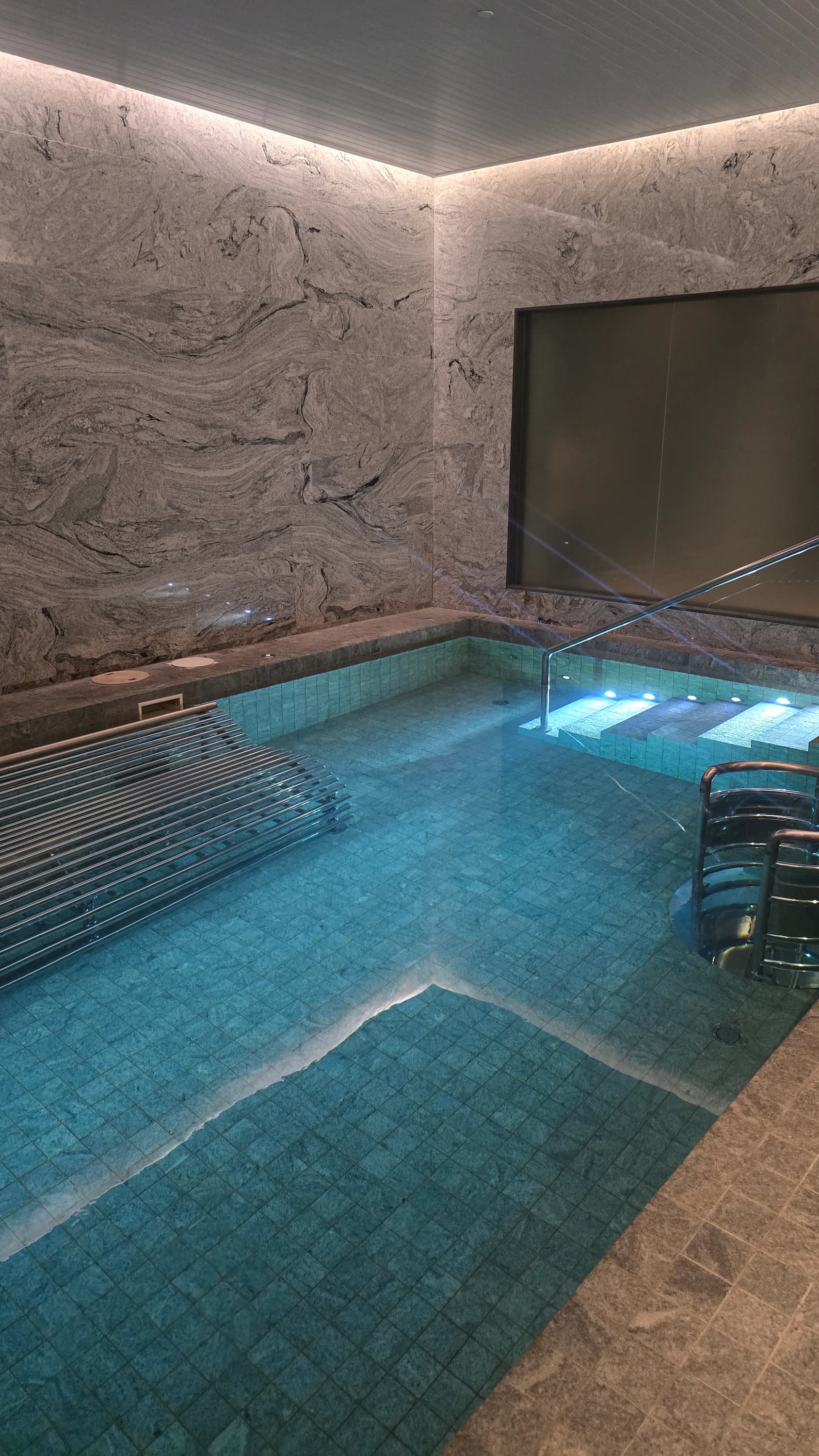 Capella Bangkok spa and wellness detail 177