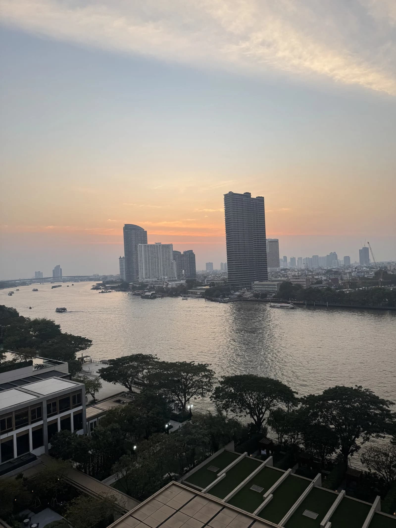 Sunset view over the Chao Phraya River from Capella Bangkok