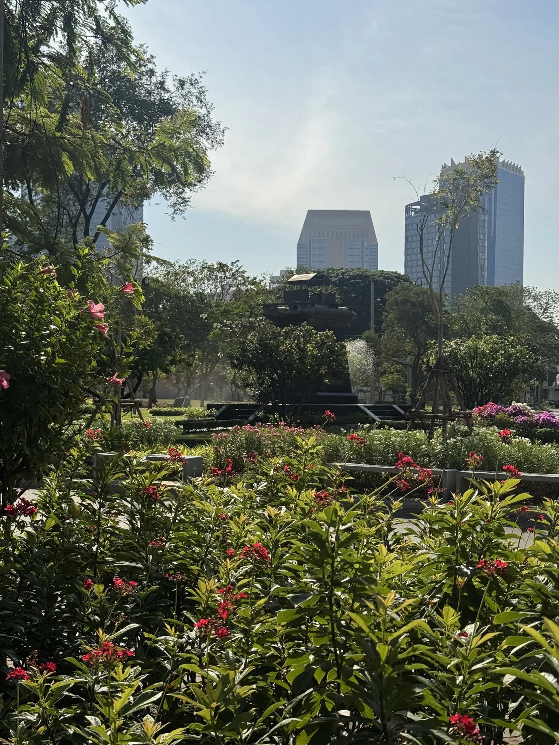 The park walk added a softer Bangkok rhythm than the usual mall or traffic-based city stay.